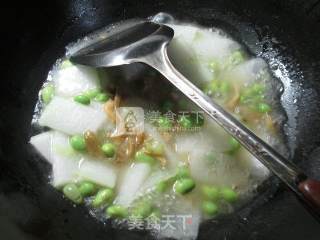 Boiled Winter Melon with Mustard Shredded Edamame recipe