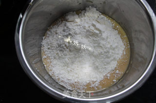 Wind Furnace Cantonese-style Bean Paste Moon Cakes recipe