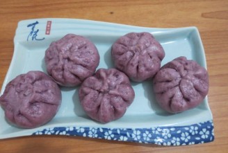 Purple Sweet Potato Meat Bun recipe