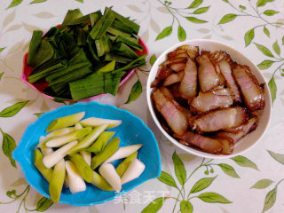 Stir-fried Bacon with Garlic recipe