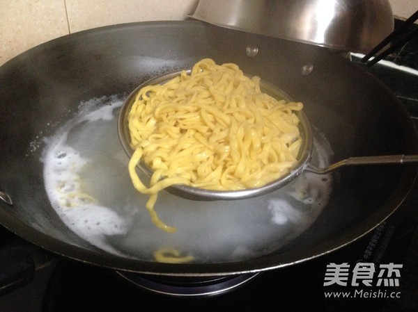 Golden Noodles with Hoisin Sauce recipe