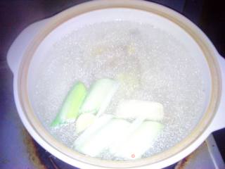 Winter Melon Duck Leg in Claypot recipe