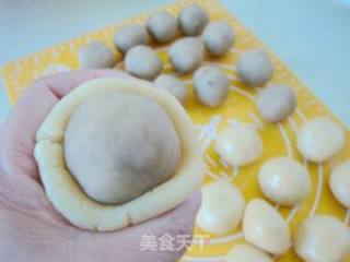 White Kidney Bean Mooncake recipe