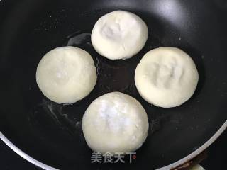 Pan-fried Beef Patties recipe