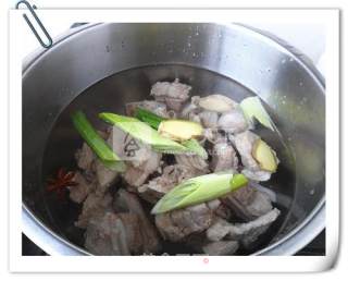 Winter Melon Vermicelli Pork Rib Soup recipe