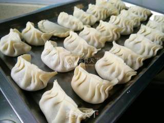 Steamed Dumplings with Leek recipe