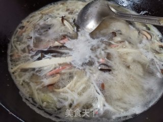 Appetizing Hot and Sour Soup recipe