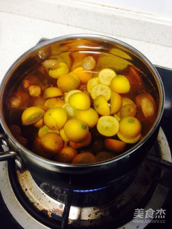 Kumquat Longan Soup recipe