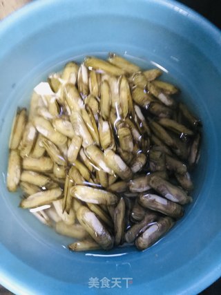 Stir-fried Razor Clams recipe