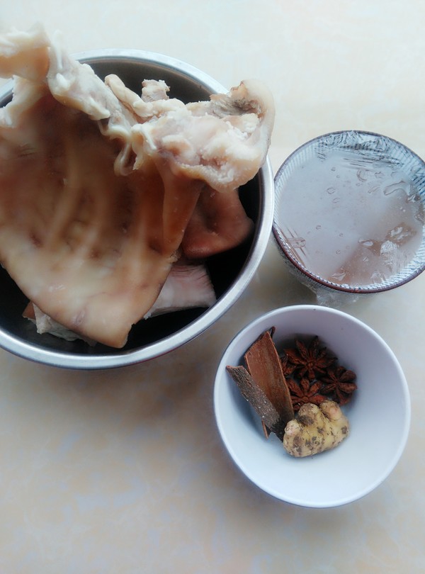 Marinated Pig Ears and Pig Scalp recipe