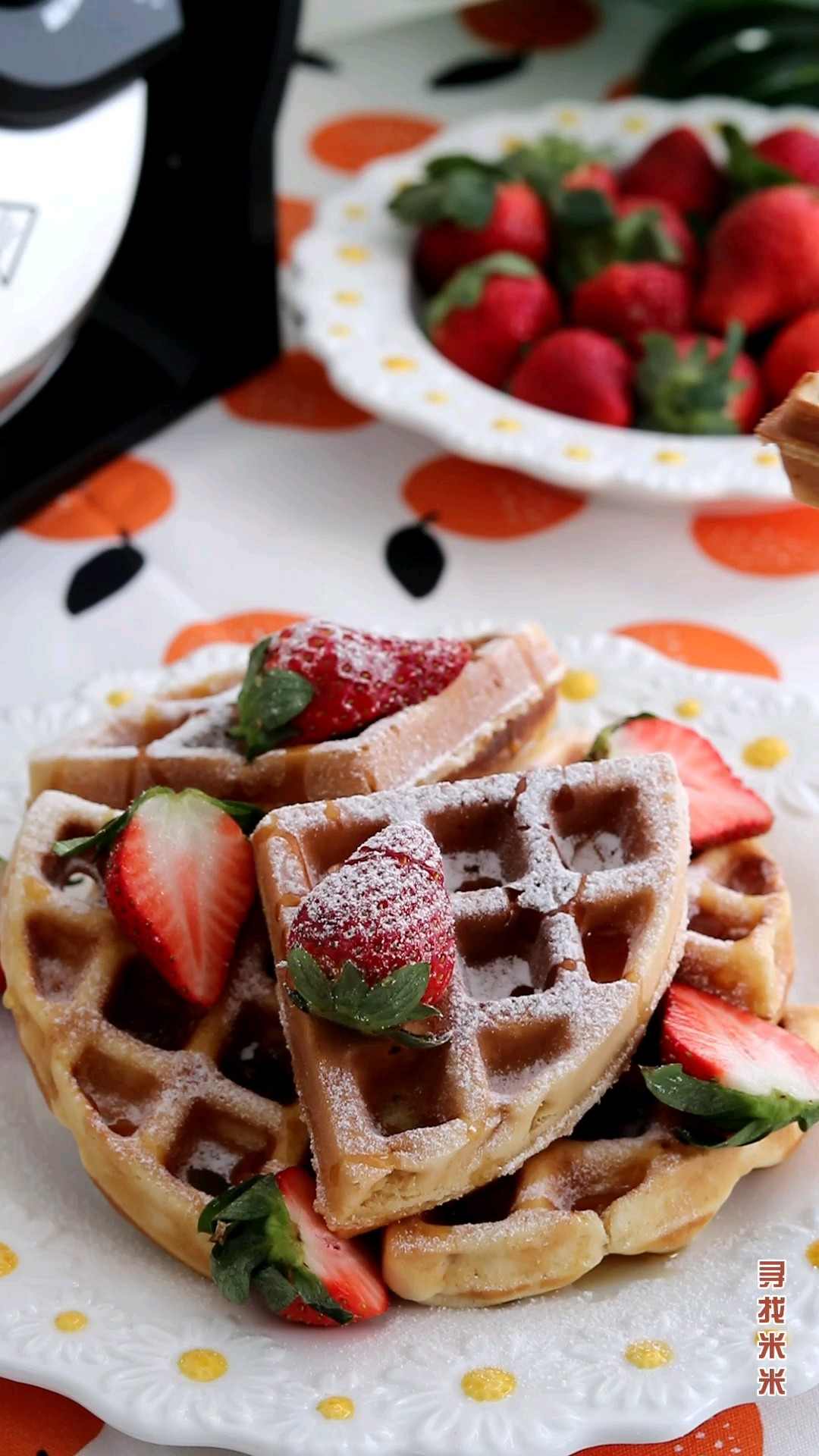 Fresh Fruit Waffles, Soft and Sweet, Simple and Delicious recipe