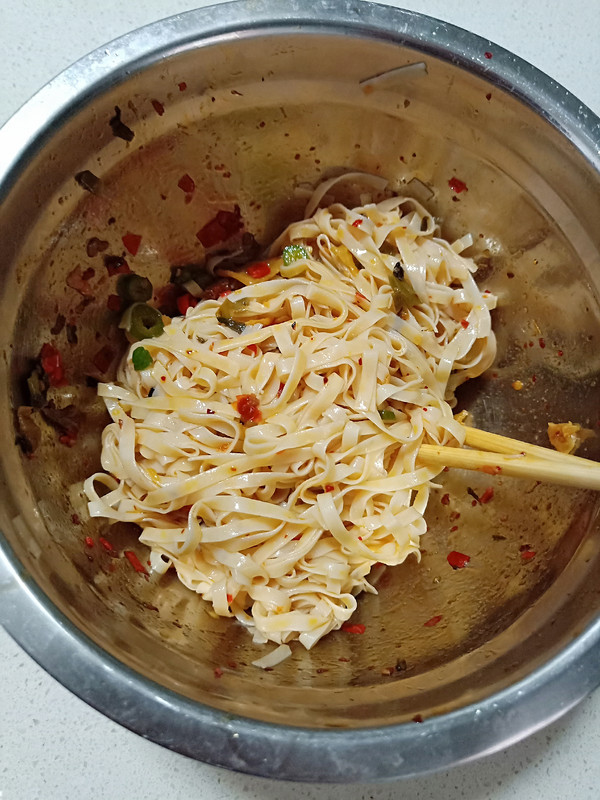 Bawang Supermarket丨noodles with Abalone Sauce recipe