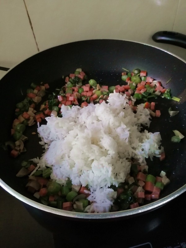 Roasted Sausage and Choy Heart Fried Rice recipe