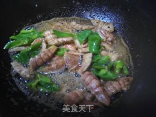 Stir-fried Pipi Shrimp with Green Pepper recipe