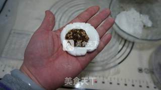 Hericium Glutinous Rice Balls and Panda Glutinous Rice Balls recipe