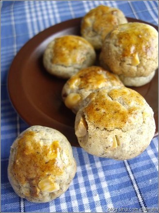 Peanut Sesame Shortbread Cookies recipe