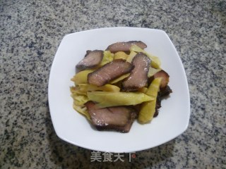 Stir Fried Pork with Bamboo Shoots recipe