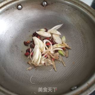 Hot and Sour Lotus Root Slices recipe