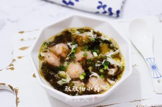 Shrimp and Seaweed Hibiscus Soup recipe
