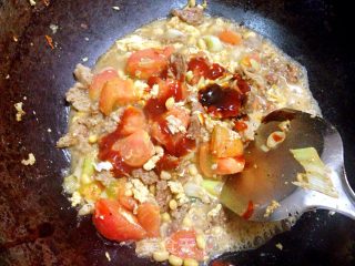 Beef and Tomato Noodles recipe