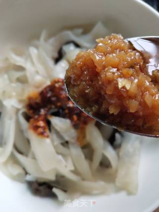 Vermicelli Mixed with Fungus recipe