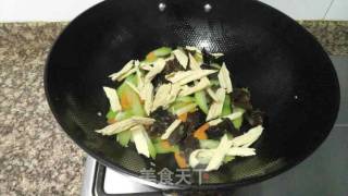 Fried Celery with Yuba recipe