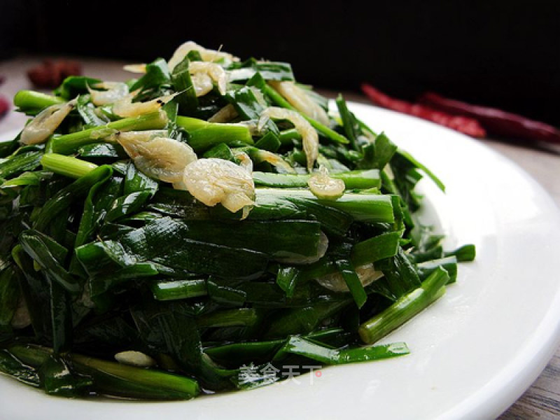 Strong Hometown Flavor-----------stir-fried Shrimp Skin with Chives recipe