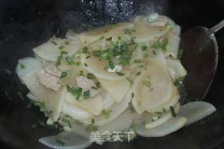 Stir-fried Pork with Radish recipe