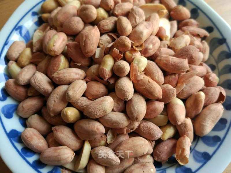Roasted Spiced Peanuts recipe