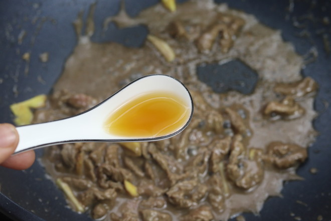 Celery Stir-fried Beef recipe