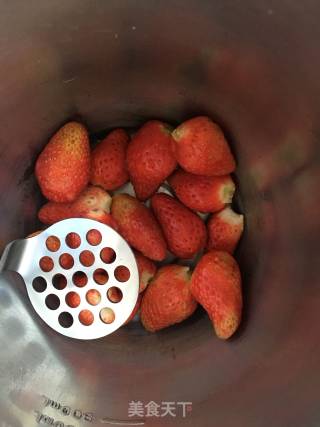 Strawberry Milkshake recipe