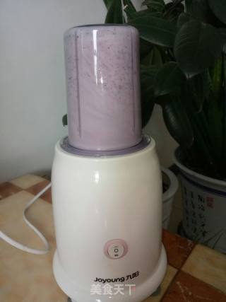 Summer Drink Dragon Fruit Milkshake recipe