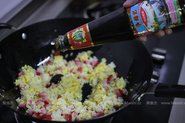 Fried Rice with Flowers Like Broccoli and Egg recipe