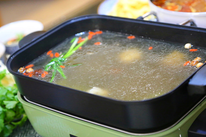 Mandarin Duck Hot Pot recipe