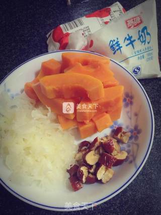 Papaya, Snow Fungus and Red Date Milk recipe