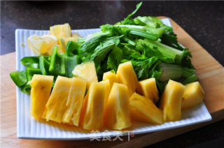 Celery Green Pepper Pineapple Juice recipe