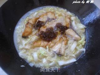 Stewed Grass Carp with Cabbage recipe