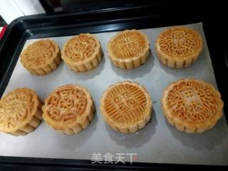 Cantonese-style Moon Cakes recipe