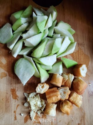 Loofah You Tiao Soup recipe