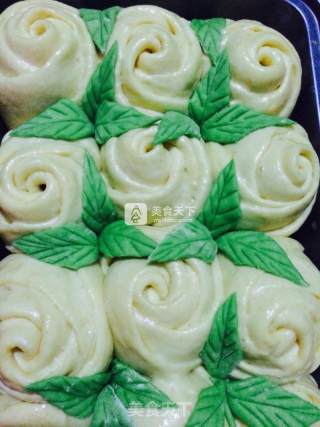 Squeeze Rose Nut Bread recipe