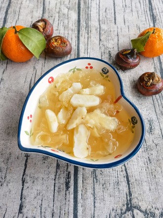 Water Chestnut and White Fungus Soup