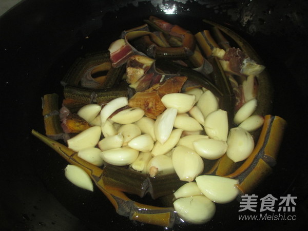 Sliced Ham and Stewed Huang Diao recipe