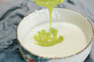 Green and Nice Spinach Chiffon recipe