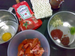 【heinz Tomato Sauce】sour and Spicy Tomato Egg Noodles recipe