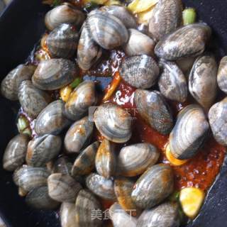 Stir-fried Clams recipe