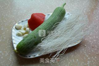 Steamed Loofah with Garlic Vermicelli recipe