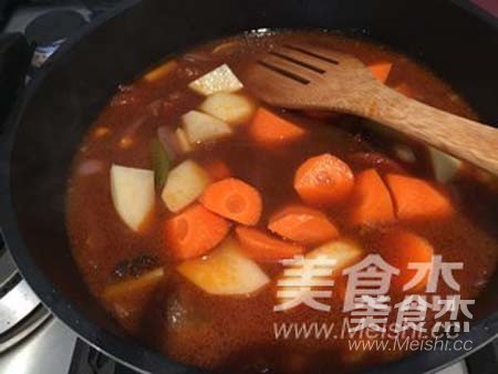 Spicy Braised Beef Potatoes recipe