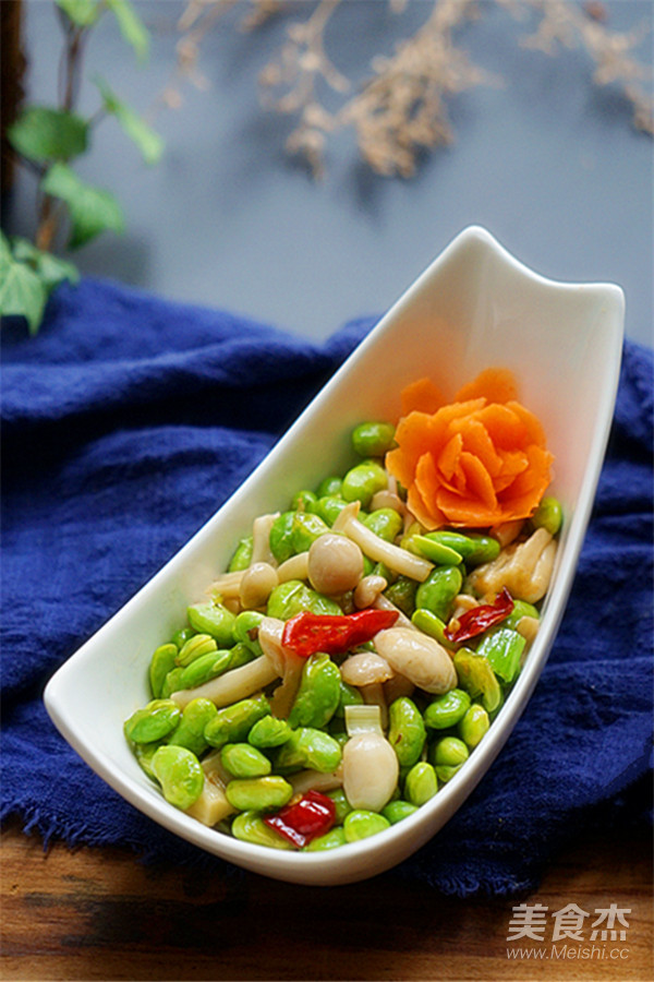 Stir-fried Edamame with Seafood, Mushroom and Oyster Sauce recipe