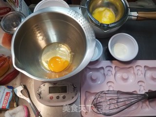 Pink Kt Donuts recipe