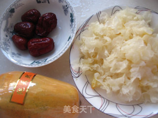 Beauty Sweet Soup --- Tremella, Red Dates and Papaya recipe